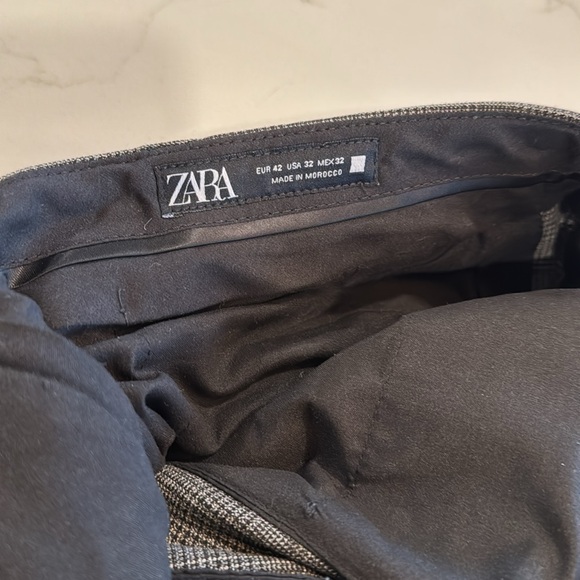 Zara Grey Checkered Slim Dress Pants - Picture 2 of 3